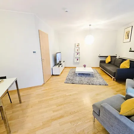 Modern 1br W Balcony&private Parking * Luxemburgo