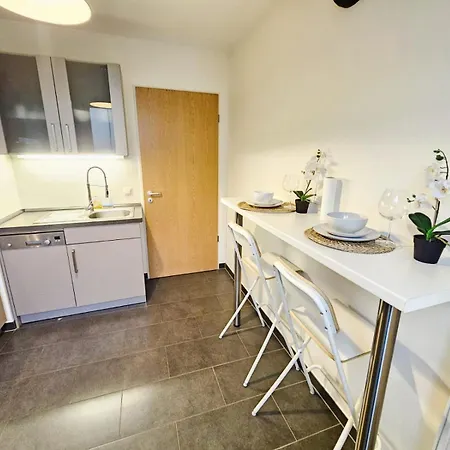 Modern 1br W Balcony&private Parking شقة لوكسمبورغ