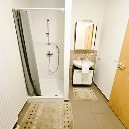 Modern 1br W Balcony&private Parking 公寓 卢森堡