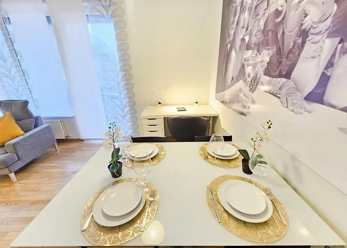 Modern 1br W Balcony&private Parking *